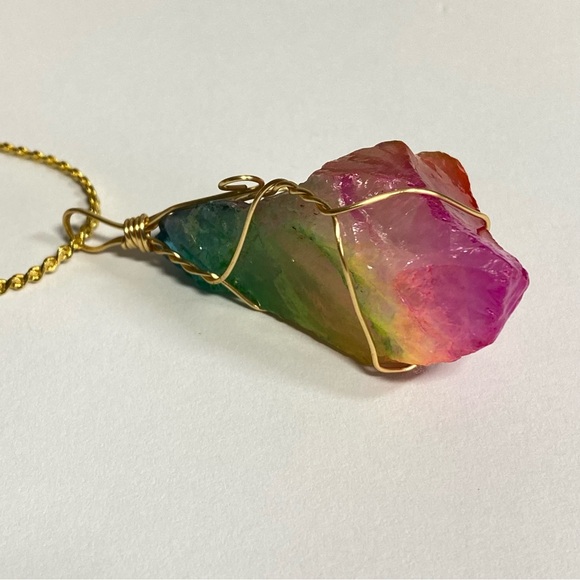 Rainbow Quartz Wire Wrapped Pendant Necklace - Picture 4 of 10